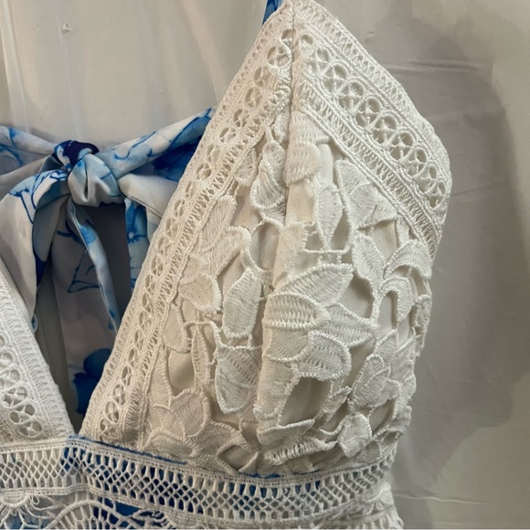 CHICWAYS DRESS, Size L, White & Blue V-Neck Y2K Babydoll Tiered Flowy Dress, NEW - Picture 5 of 12